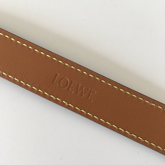 LOEWE Anagram Leather belt - Picture 4 of 7